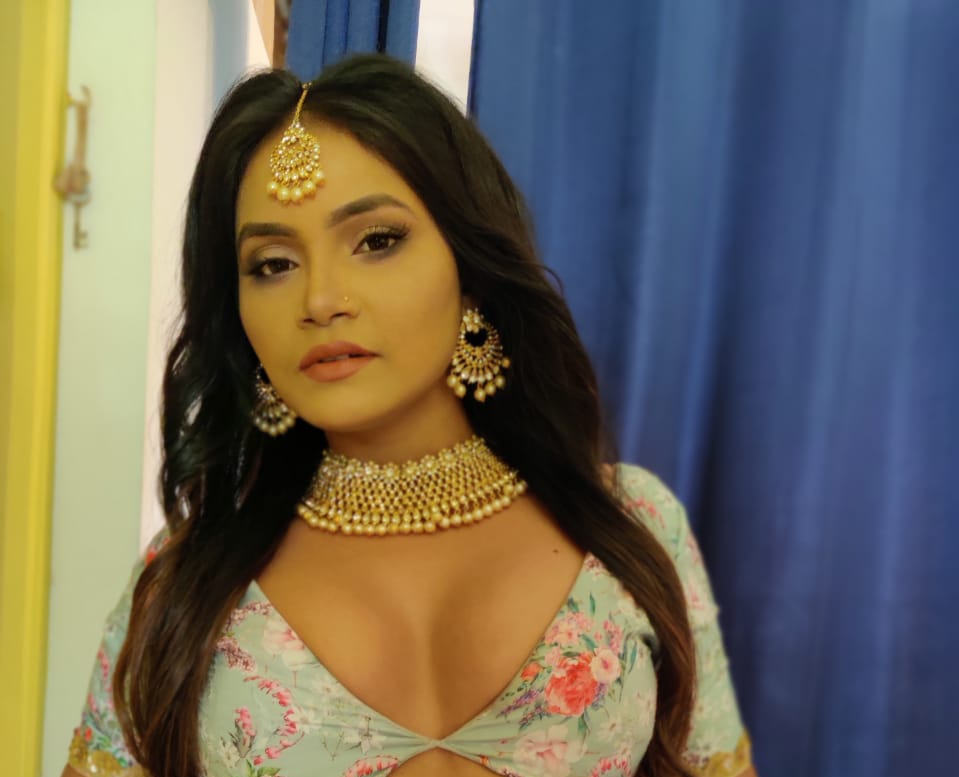 Bhubaneswar Celebrity escort girl